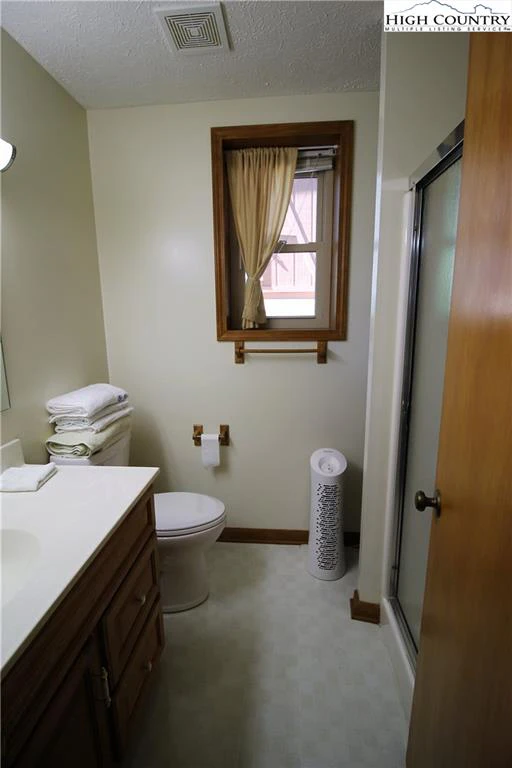 Image number 2 for the current listing