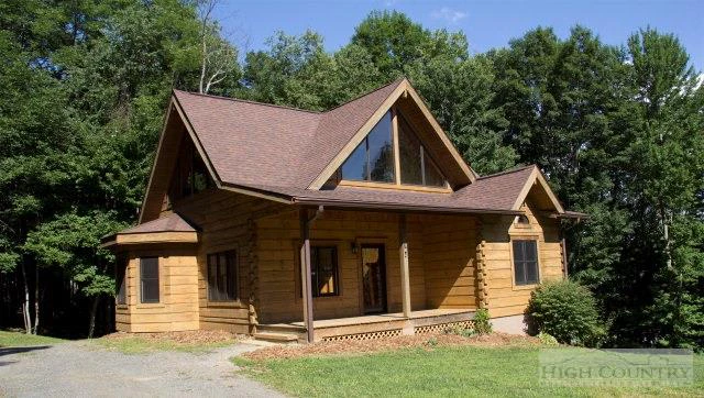 Image number 1 for the current listing
