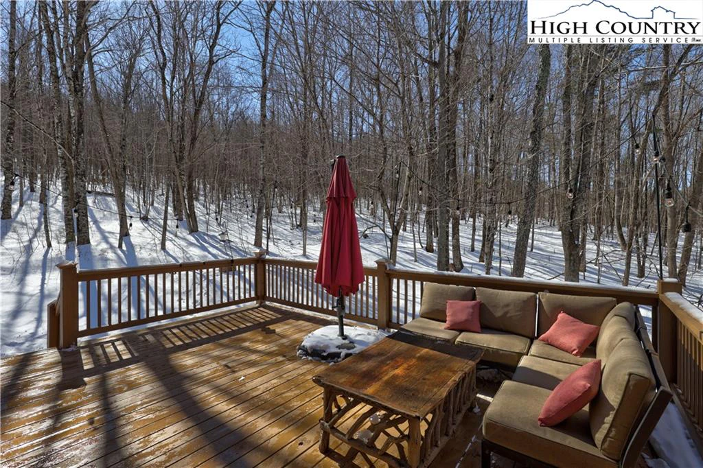 Image number 20 for the current listing