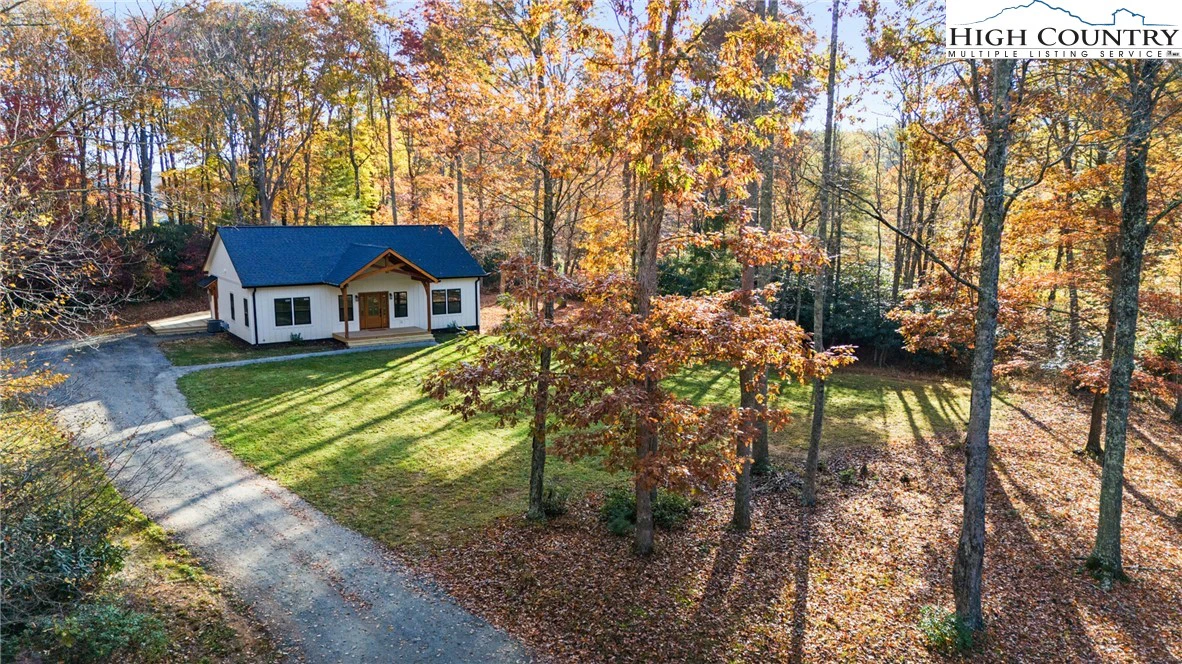 Image number 15 for the current listing