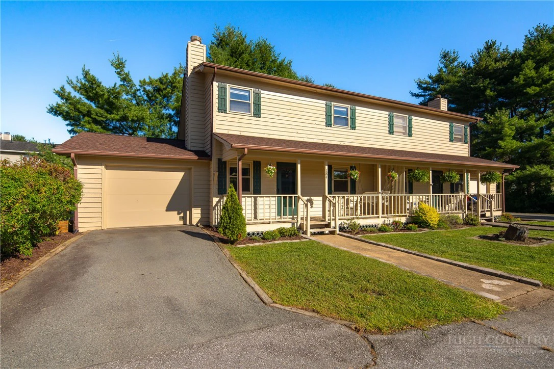 Image number 1 for the current listing