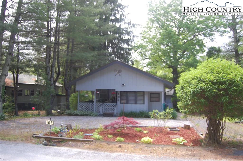 Image number 1 for the current listing