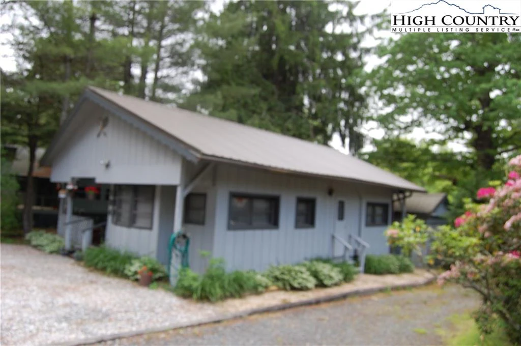 Image number 5 for the current listing