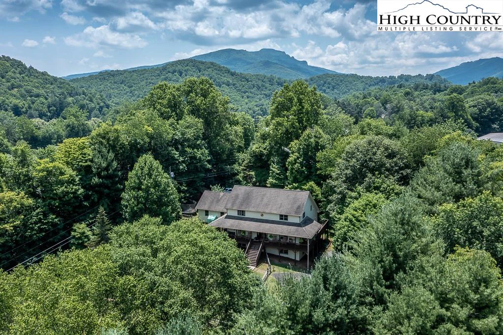 Image number 21 for the current listing