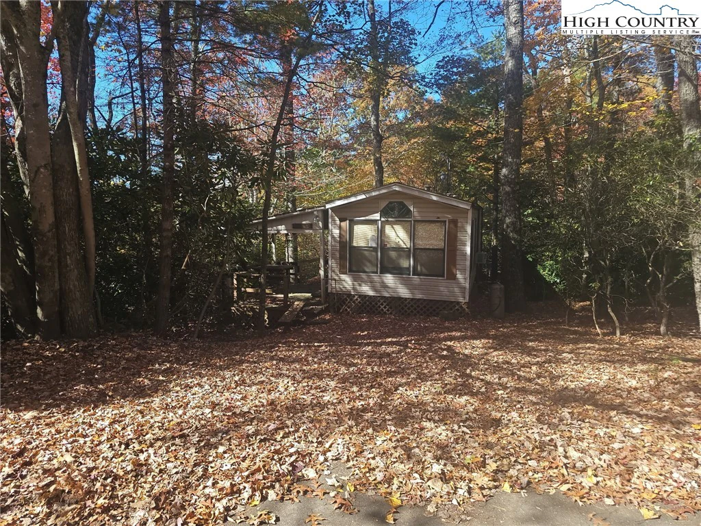 Image number 1 for the current listing