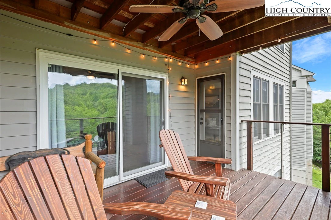Image number 7 for the current listing