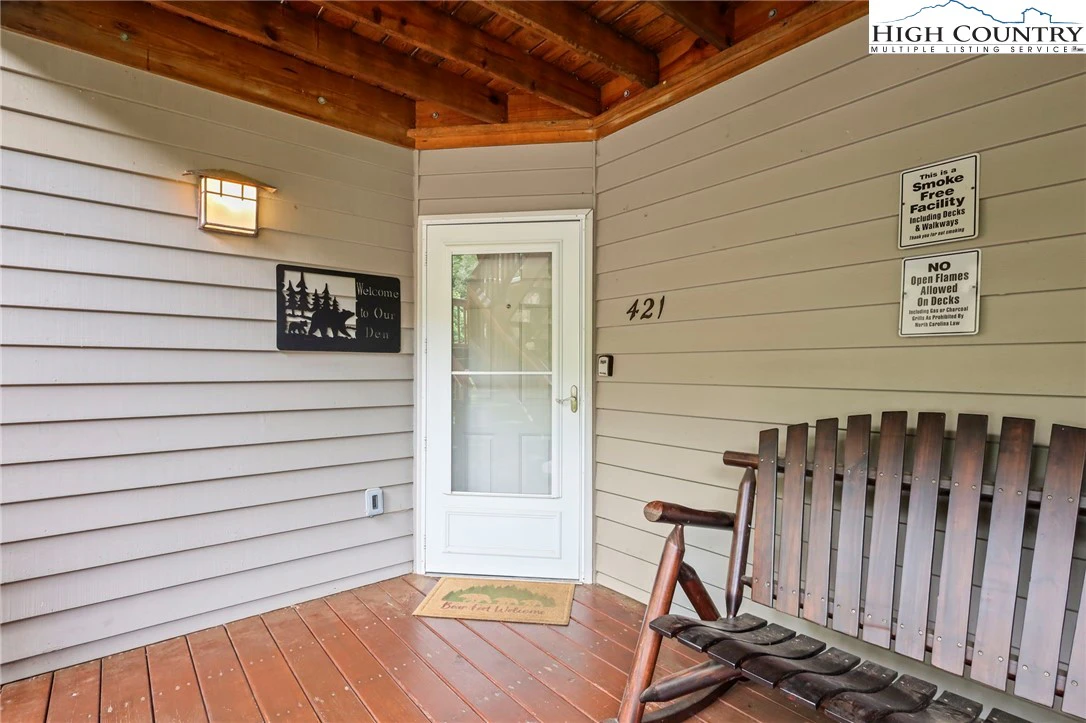 Image number 4 for the current listing