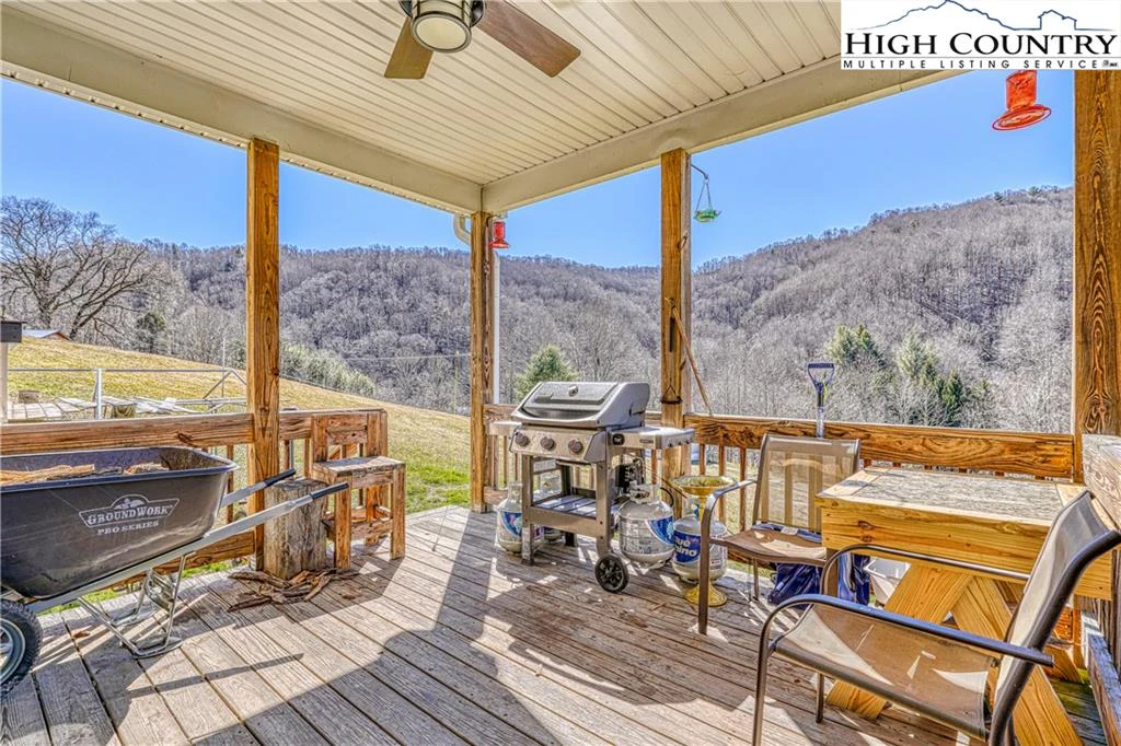 Image number 10 for the current listing