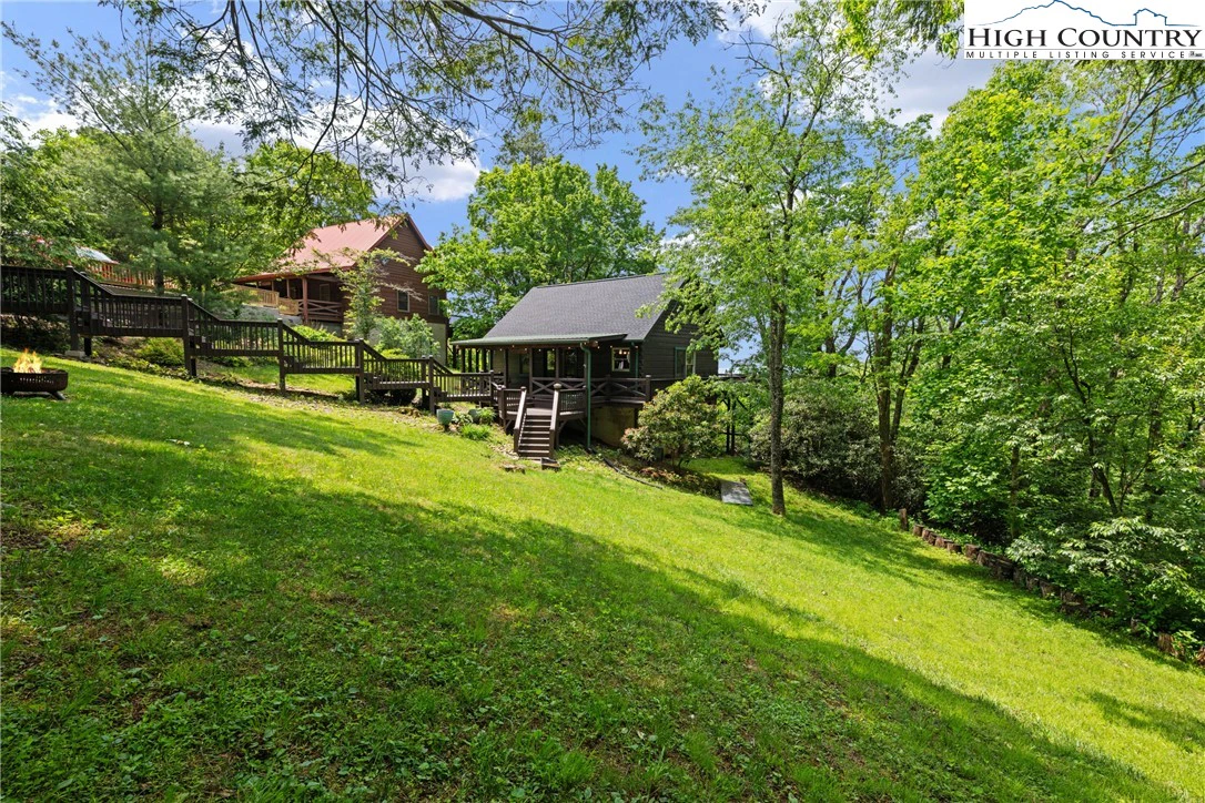 Image number 19 for the current listing