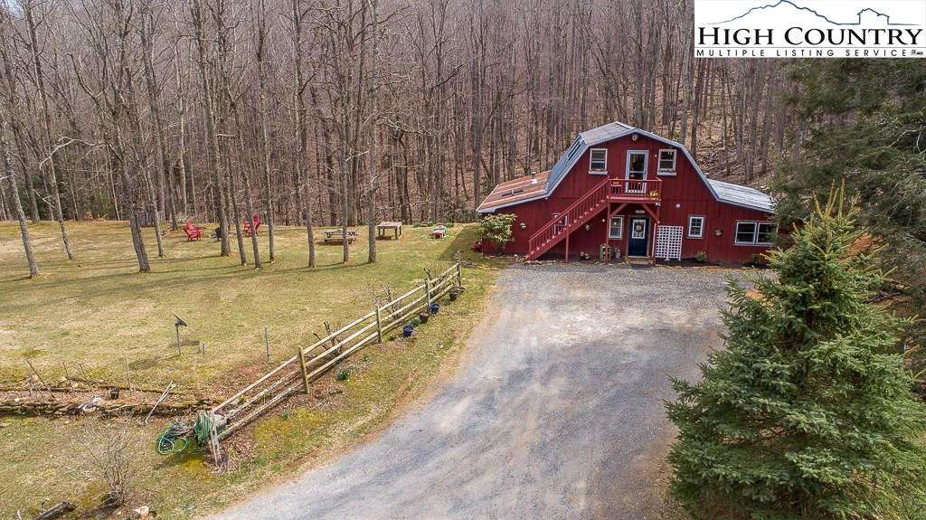 Image number 1 for the current listing