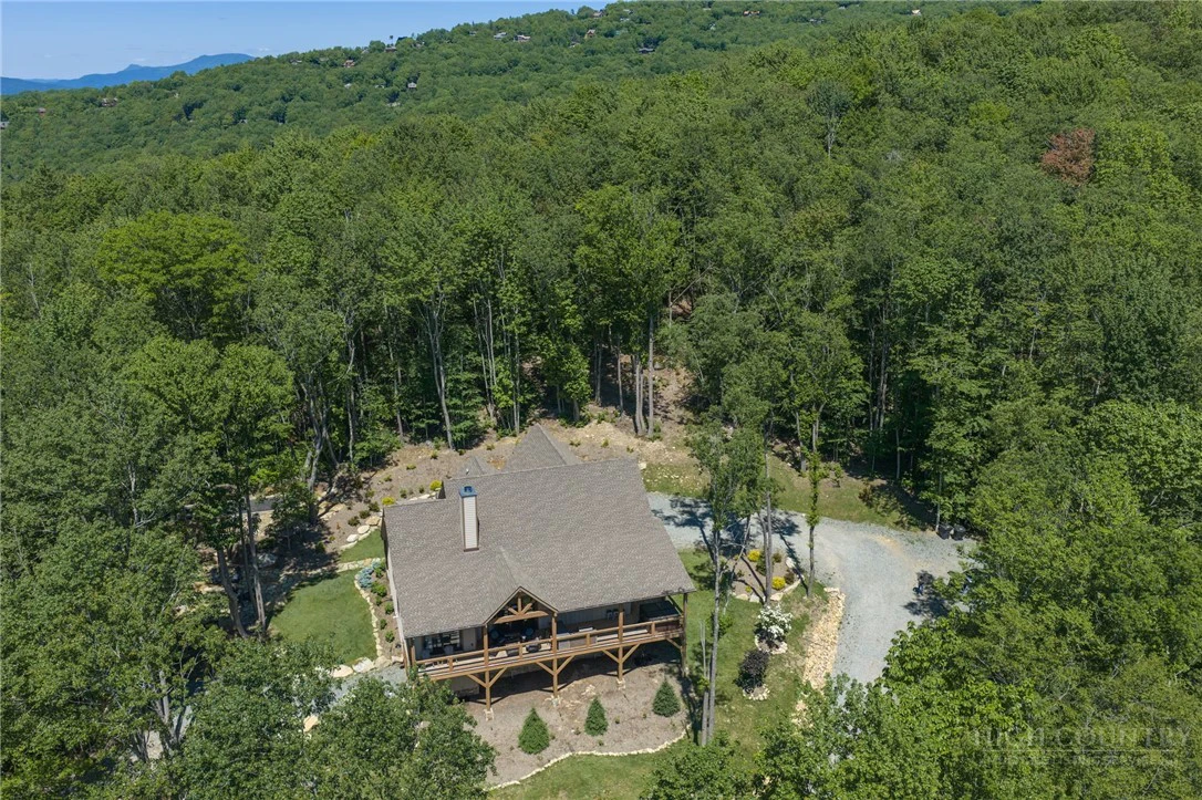 Image number 22 for the current listing