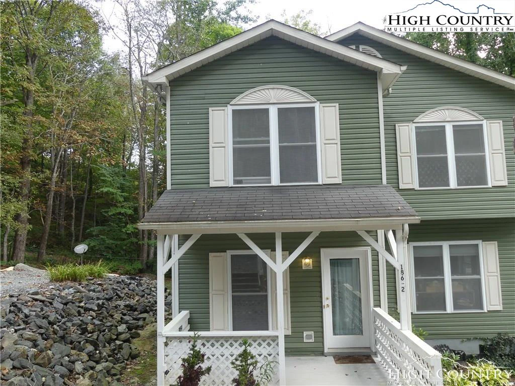 Image number 5 for the current listing