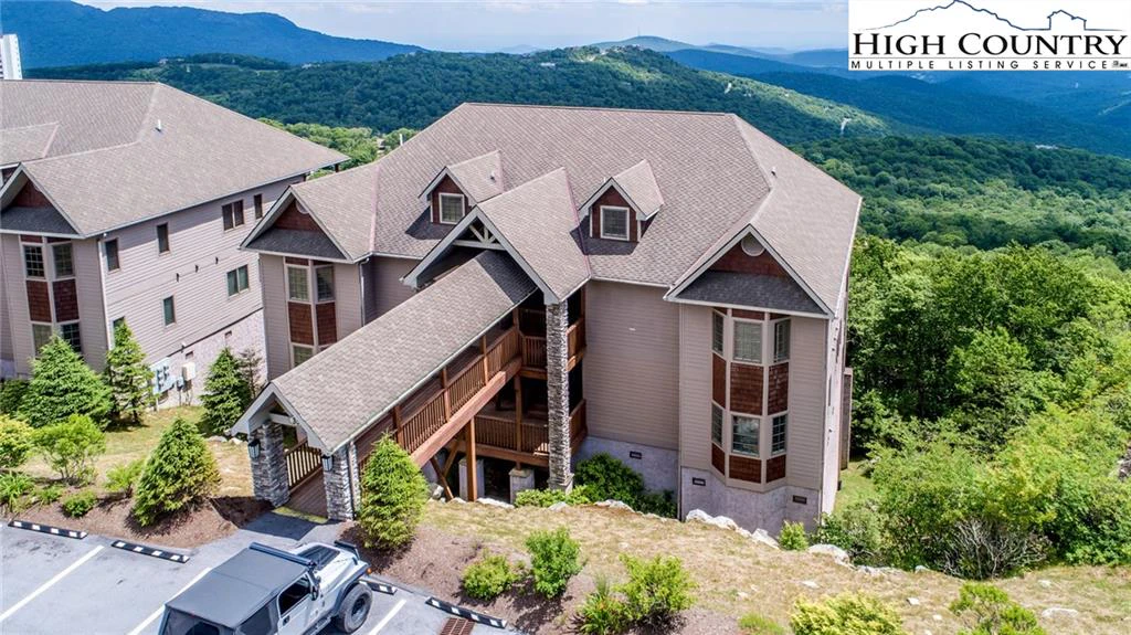 Image number 2 for the current listing