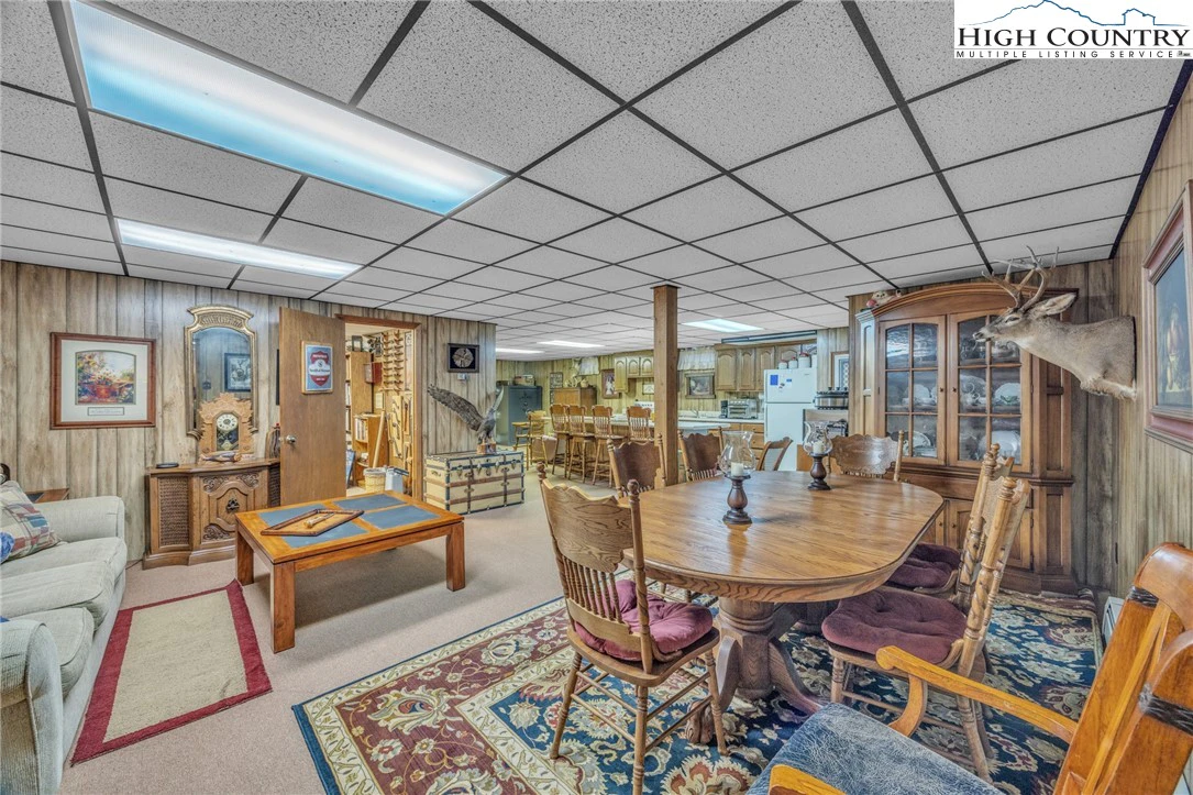 Image number 7 for the current listing