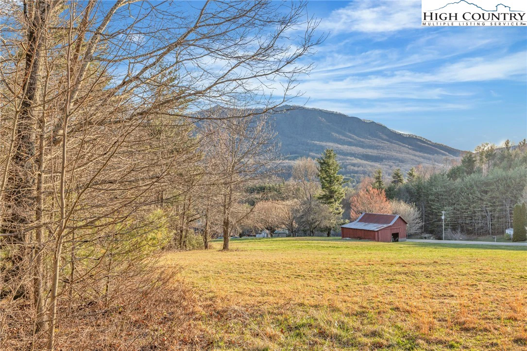 Image number 20 for the current listing
