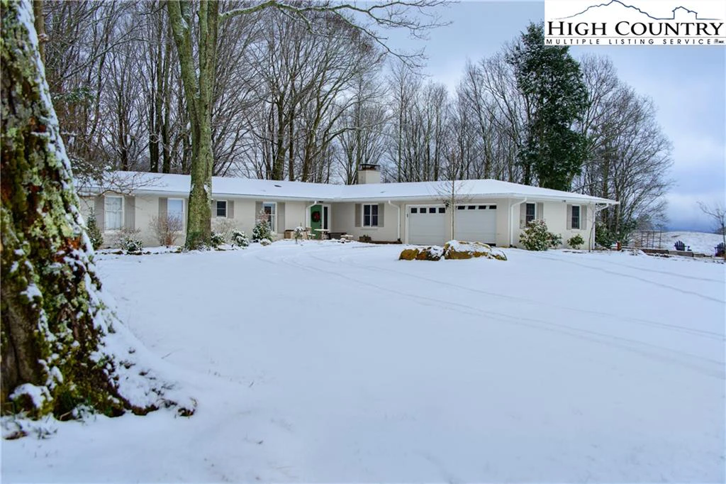 Image number 20 for the current listing