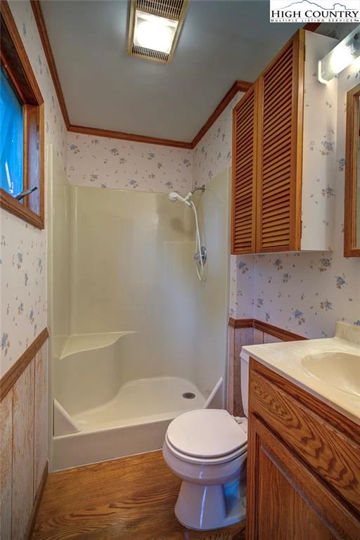 Image number 6 for the current listing