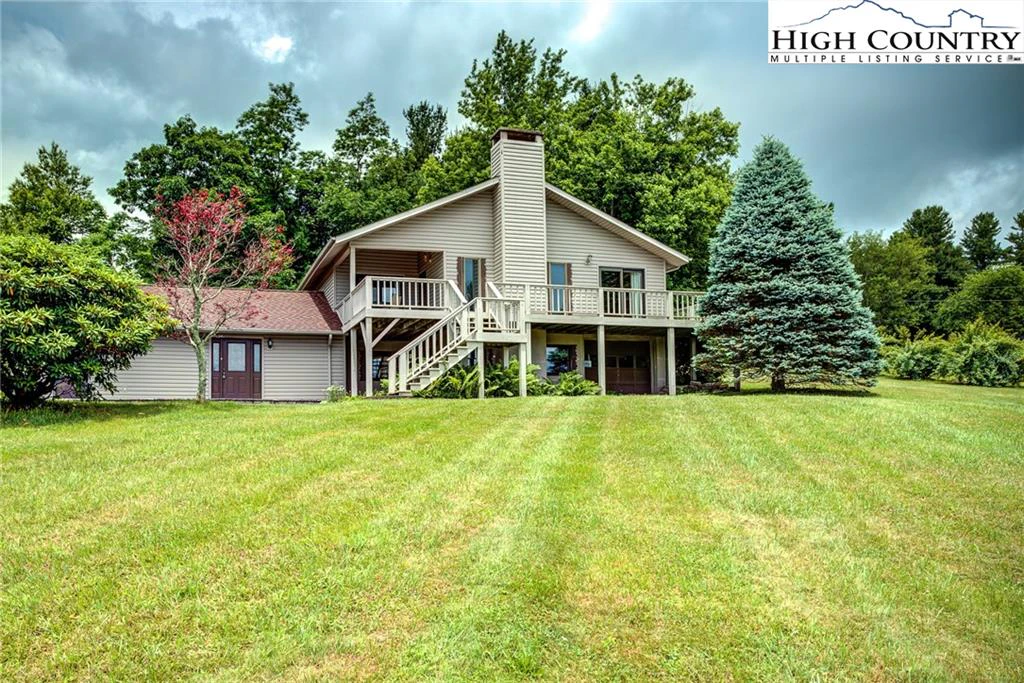 Image number 13 for the current listing