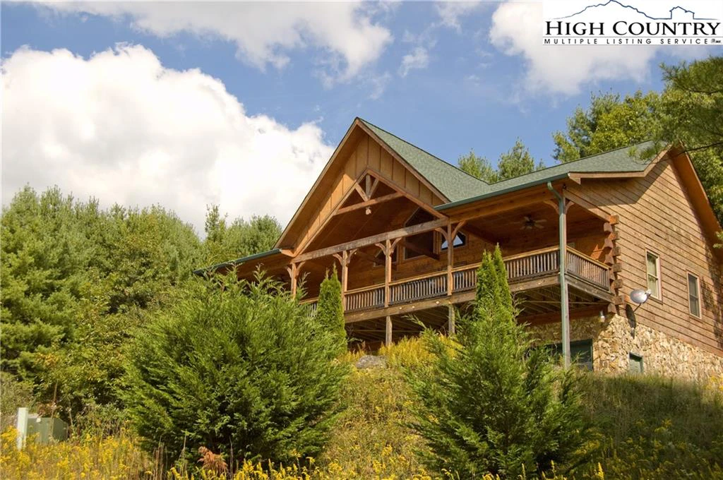Image number 4 for the current listing