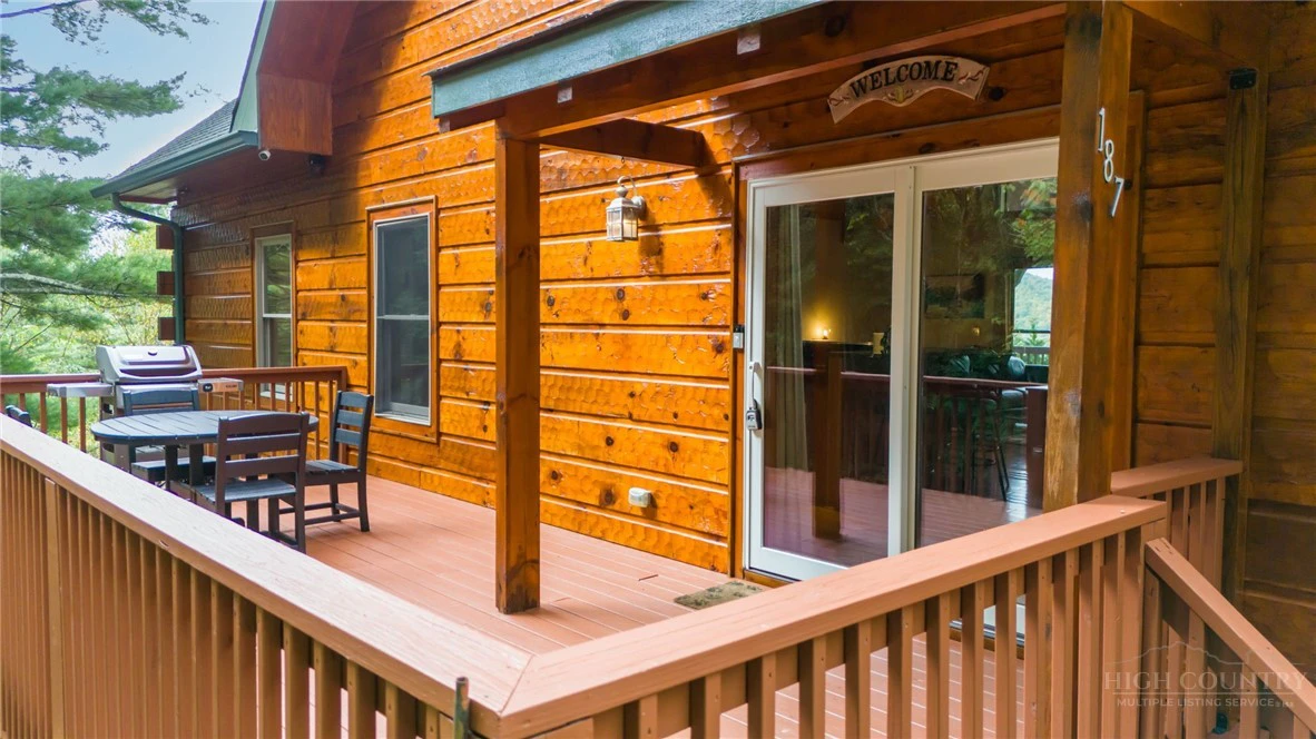 Image number 9 for the current listing