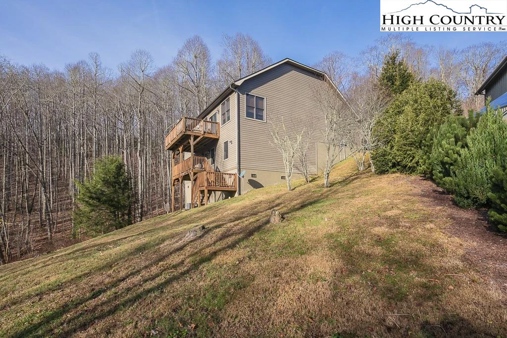 Image number 4 for the current listing