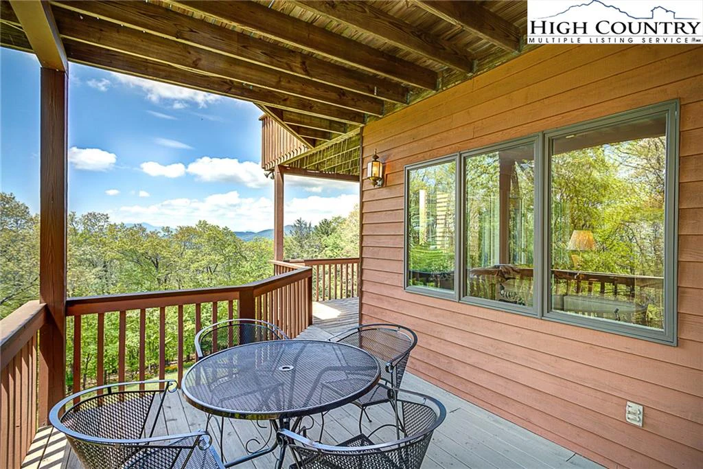 Image number 20 for the current listing