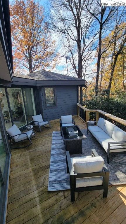 Image number 20 for the current listing