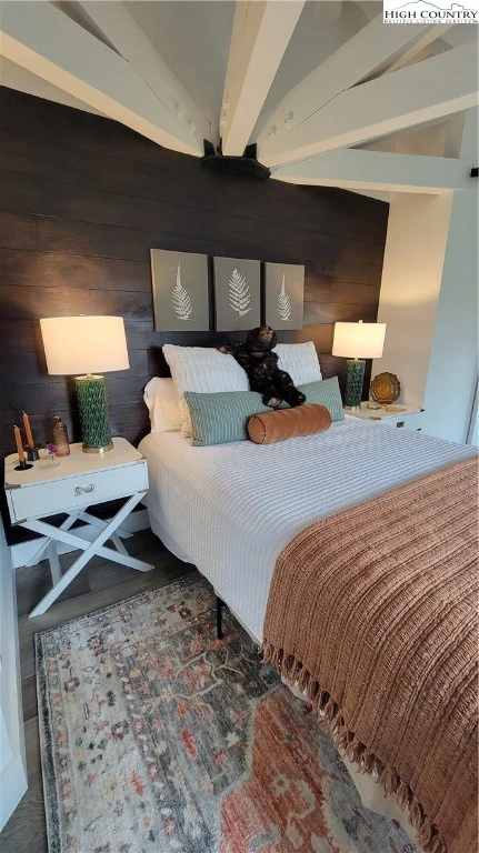 Image number 5 for the current listing