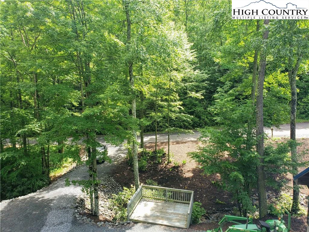 Image number 10 for the current listing