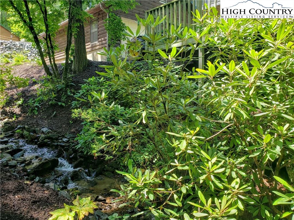 Image number 21 for the current listing