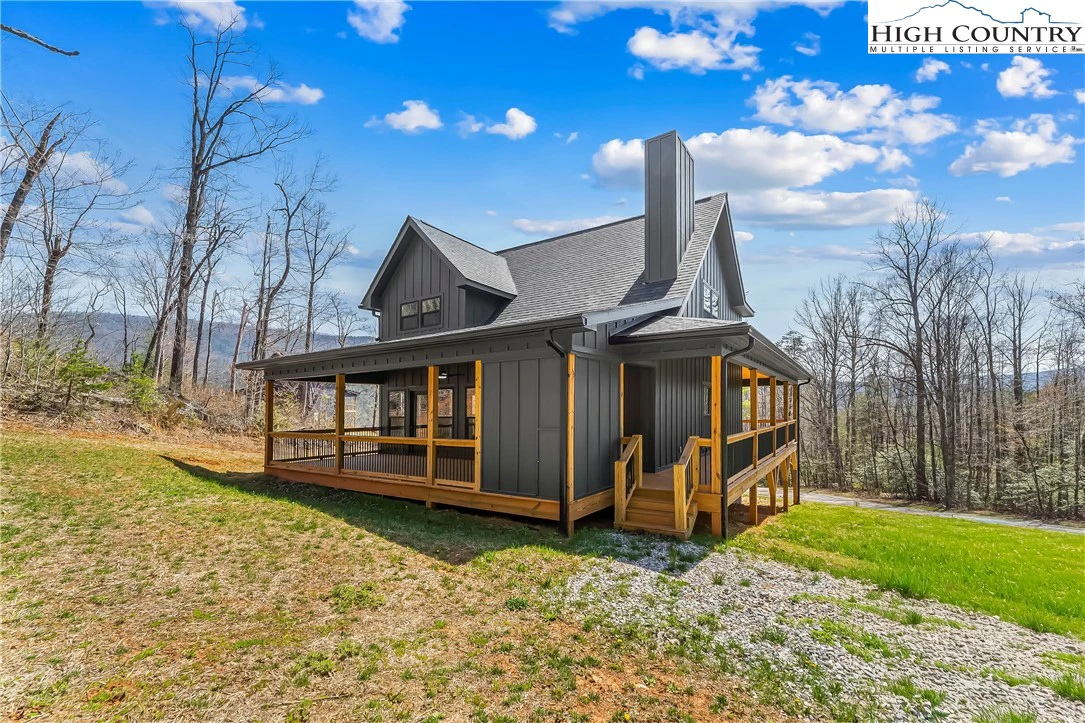 Image number 1 for the current listing