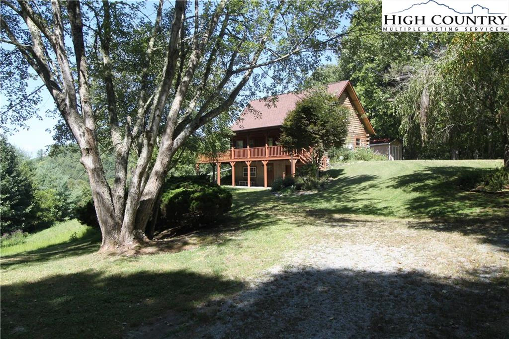 Image number 1 for the current listing