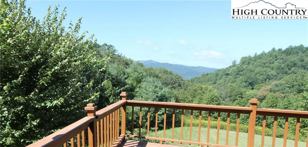 Image number 21 for the current listing