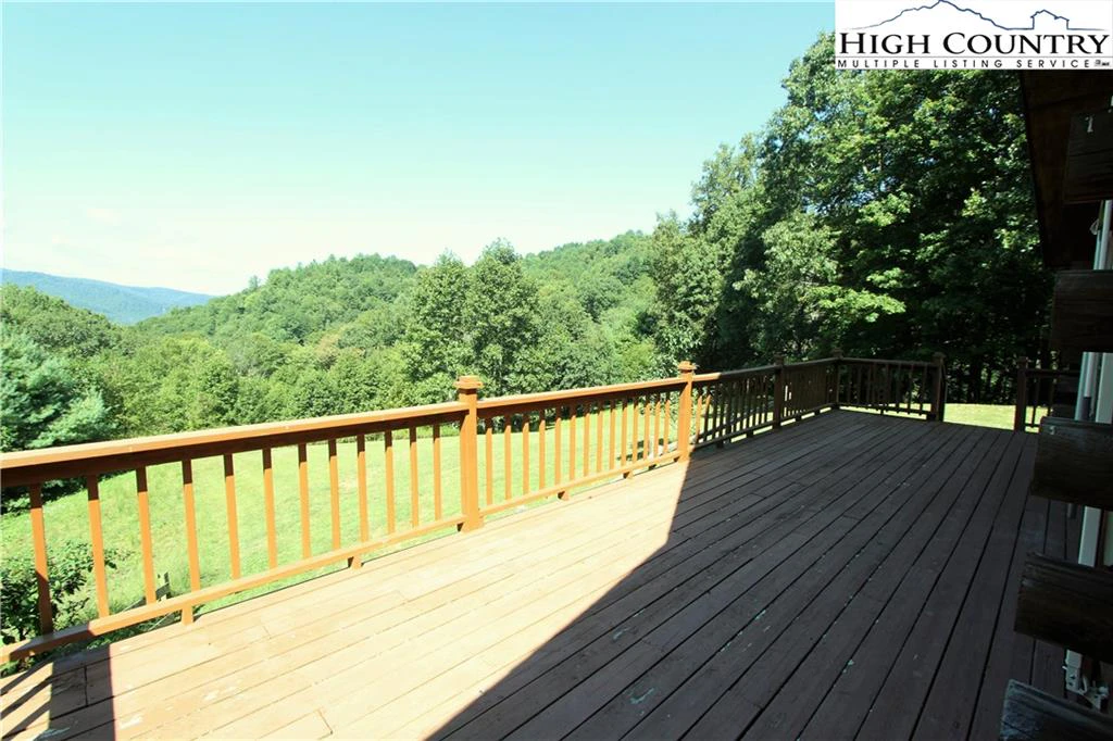 Image number 12 for the current listing