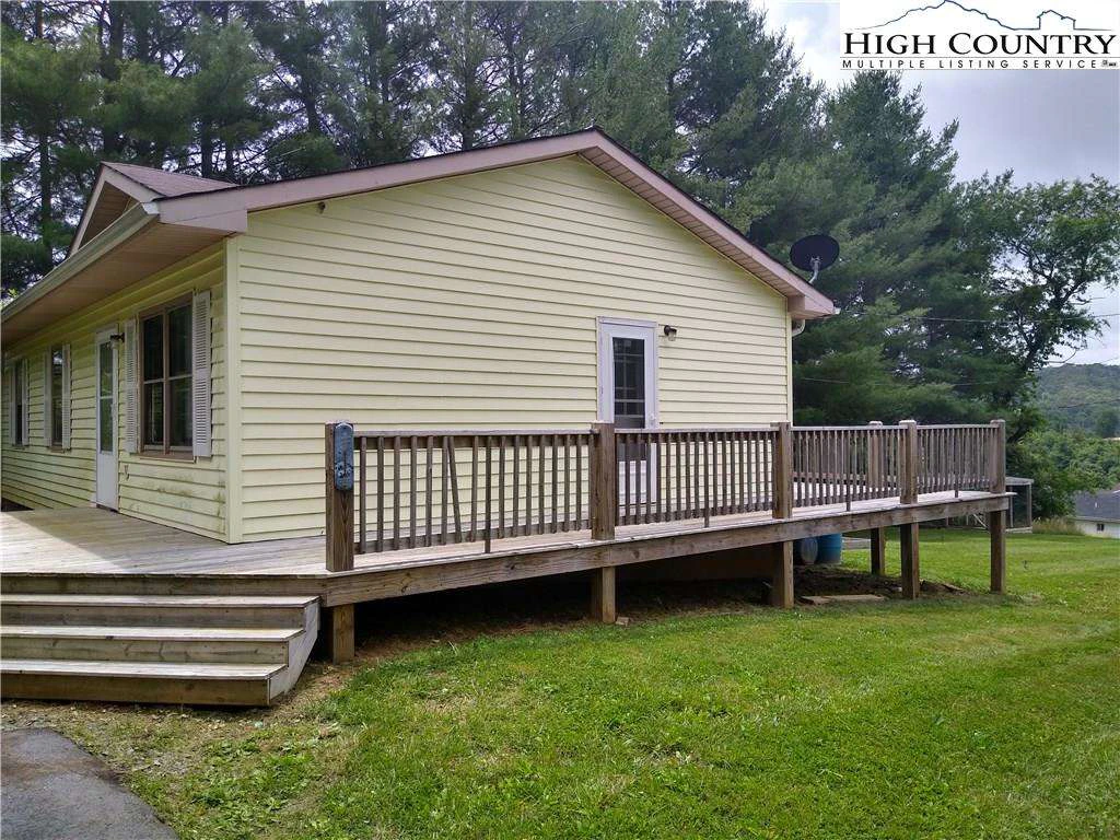 Image number 15 for the current listing