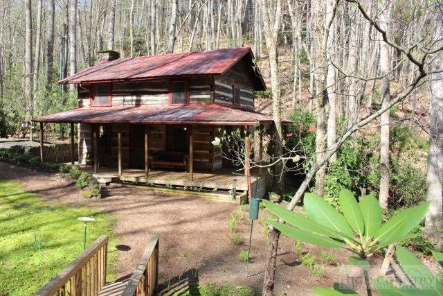 Image number 1 for the current listing