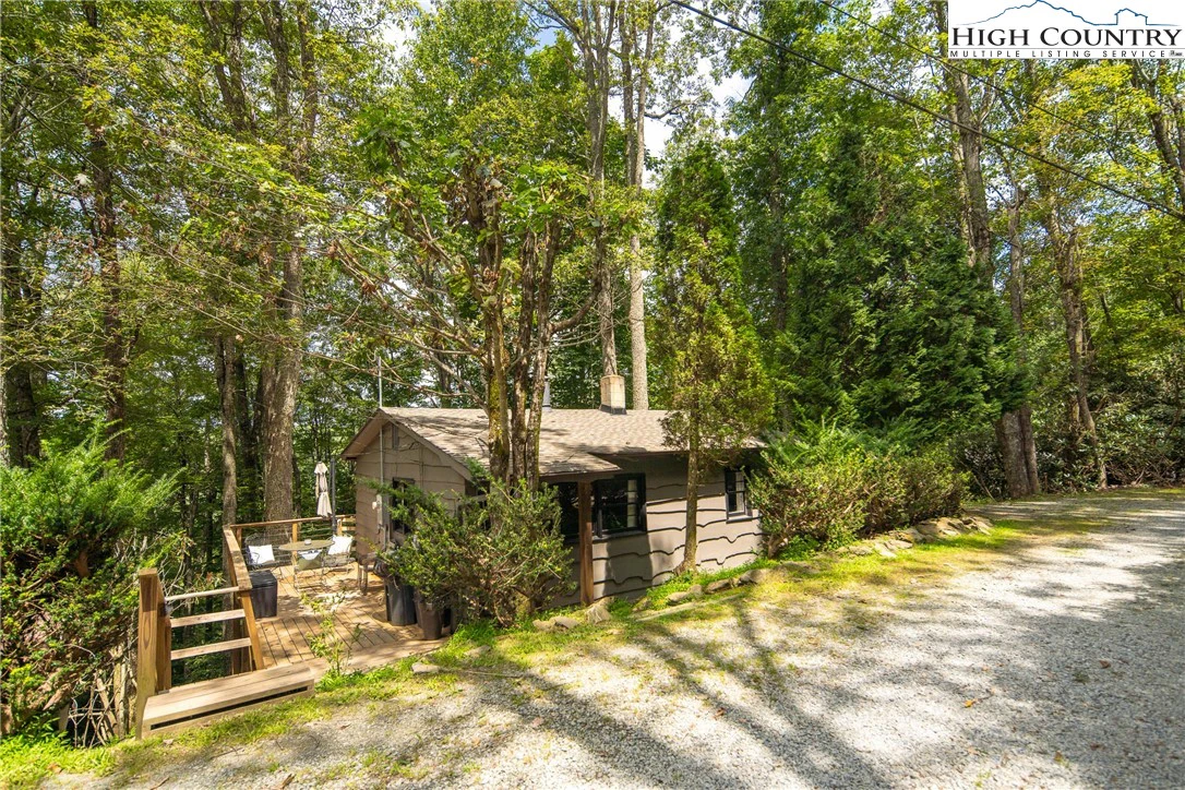 Image number 3 for the current listing