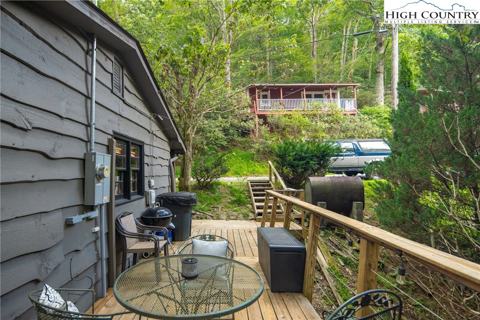 Image number 9 for the current listing