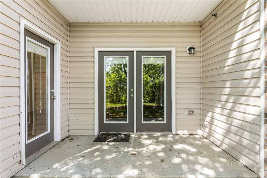 Image number 10 for the current listing