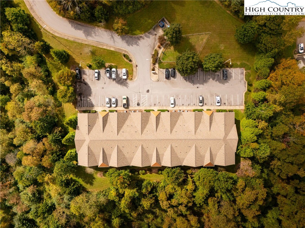 Image number 3 for the current listing