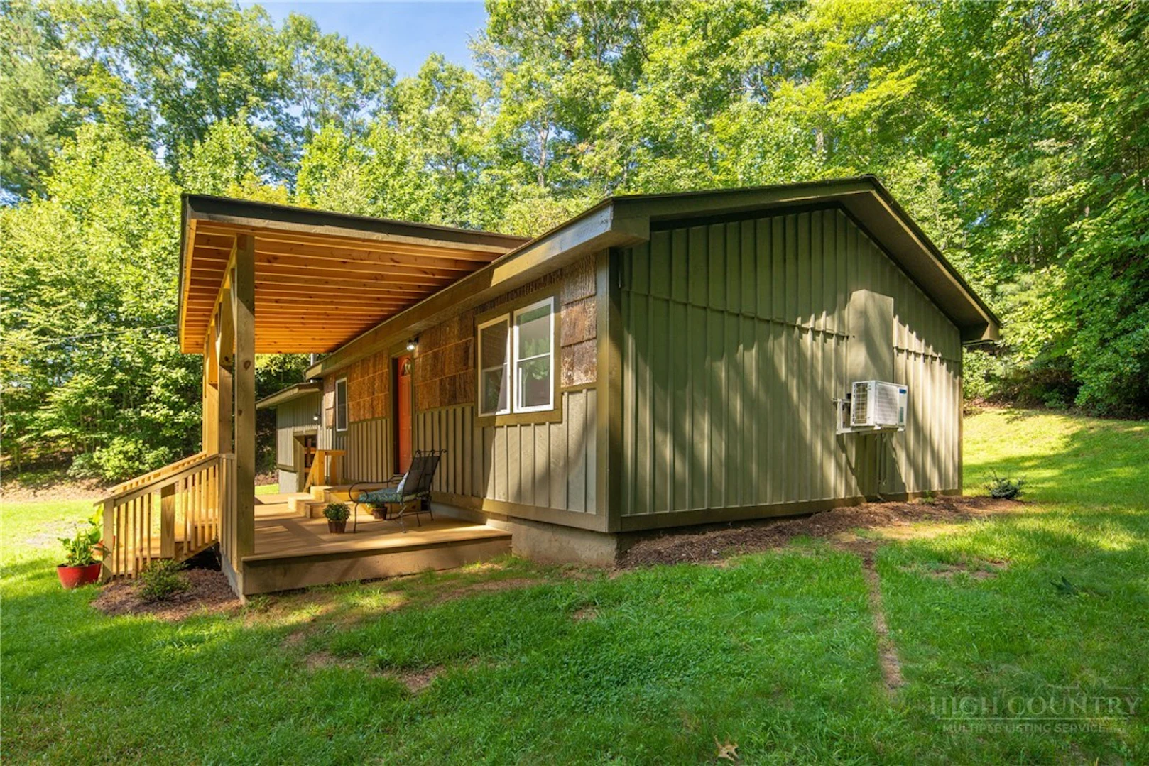 Image number 8 for the current listing