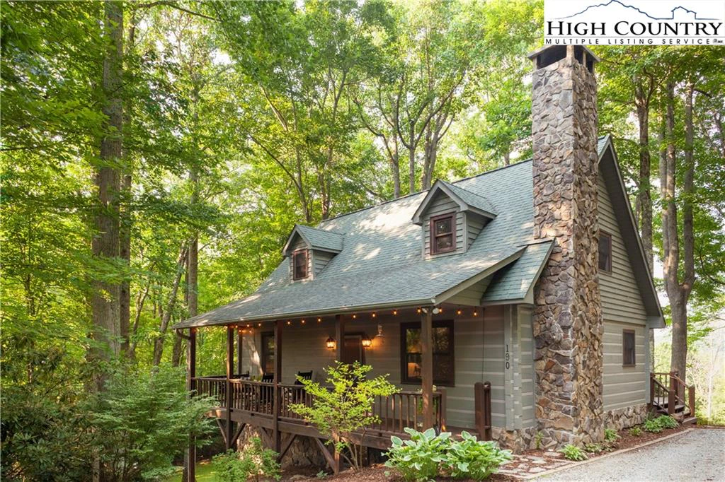 Image number 1 for the current listing
