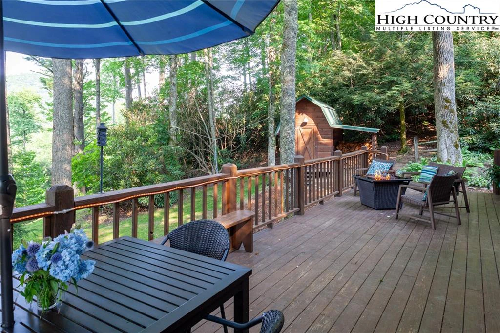 Image number 9 for the current listing
