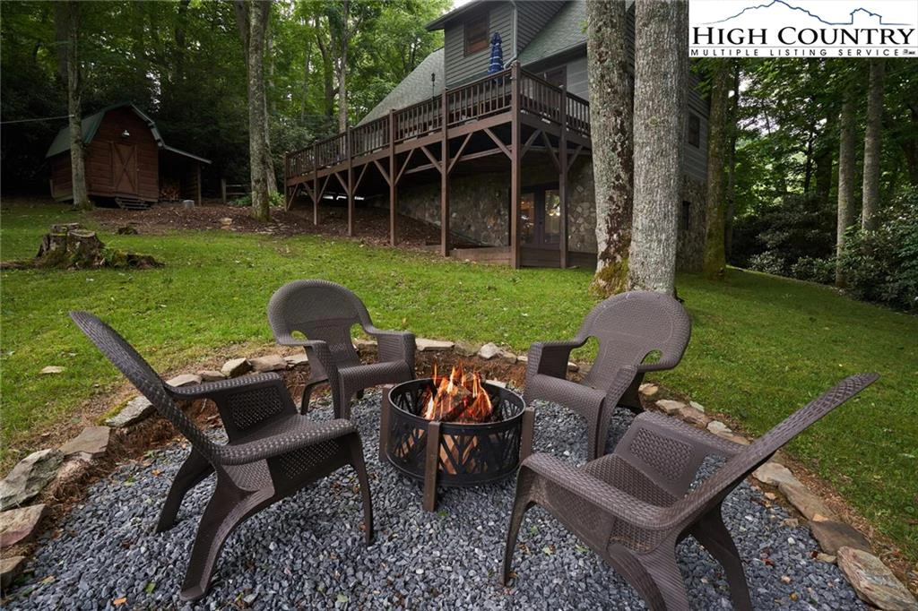 Image number 12 for the current listing