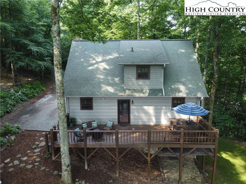 Image number 16 for the current listing