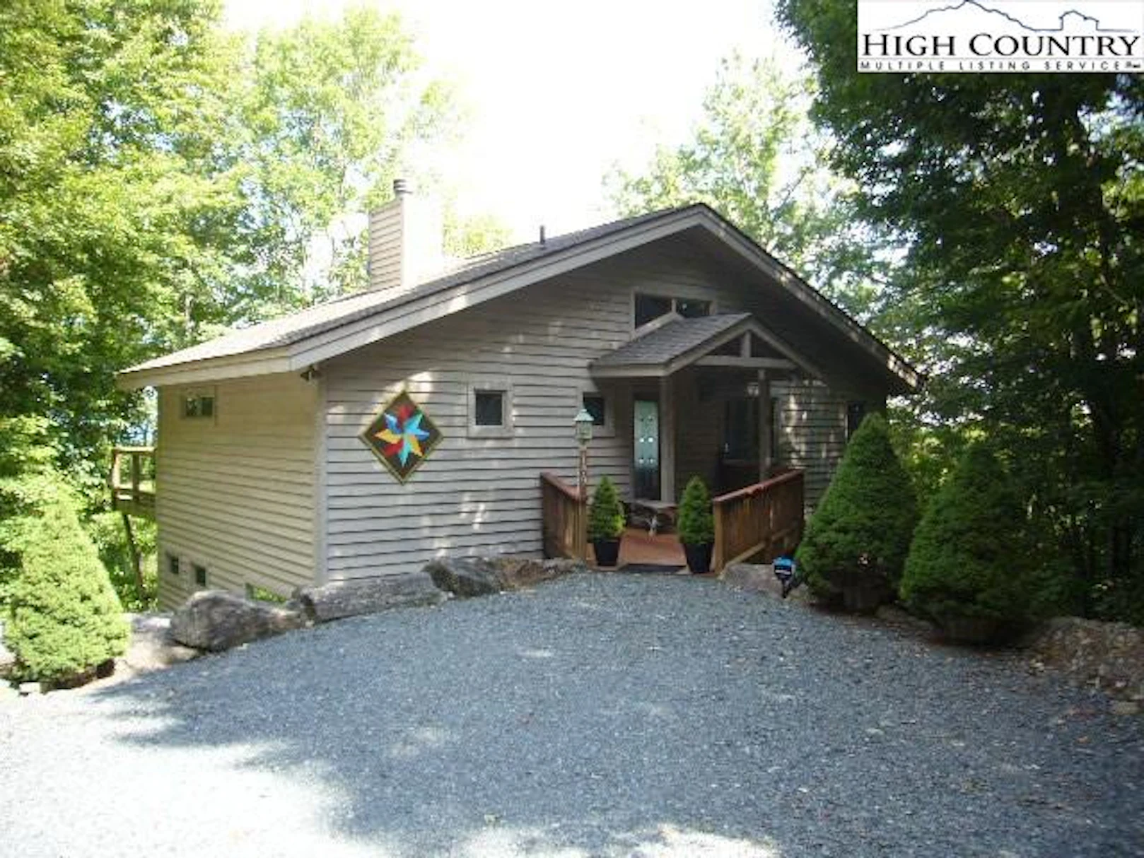 Image number 1 for the current listing