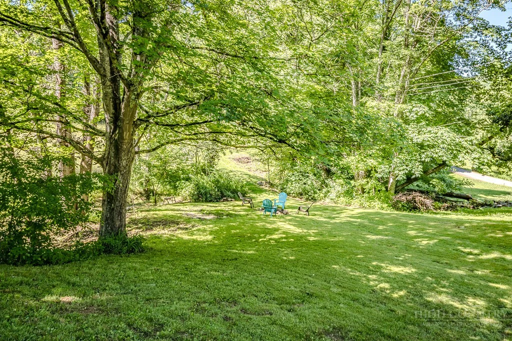 Image number 7 for the current listing
