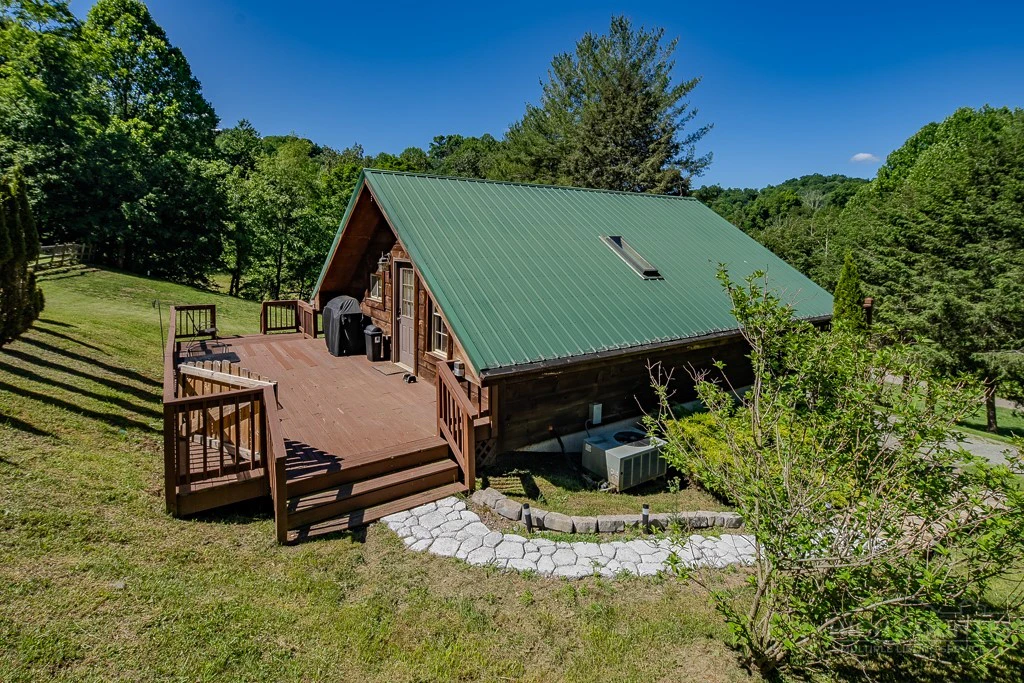 Image number 9 for the current listing