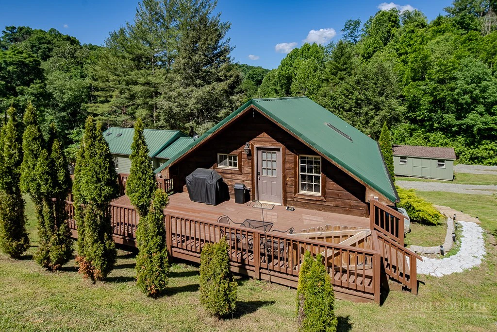 Image number 8 for the current listing