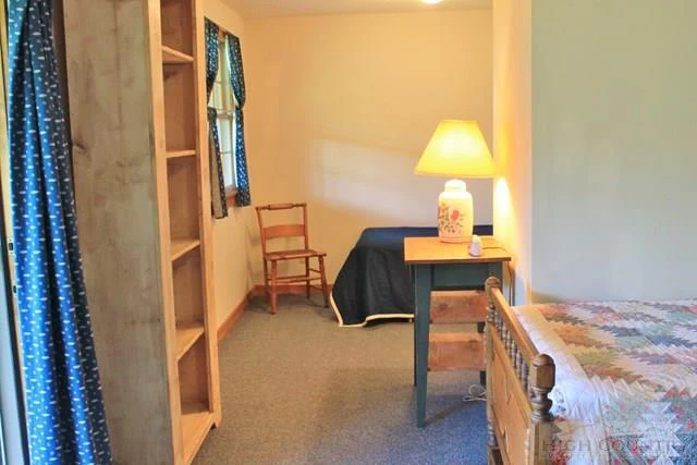 Image number 7 for the current listing